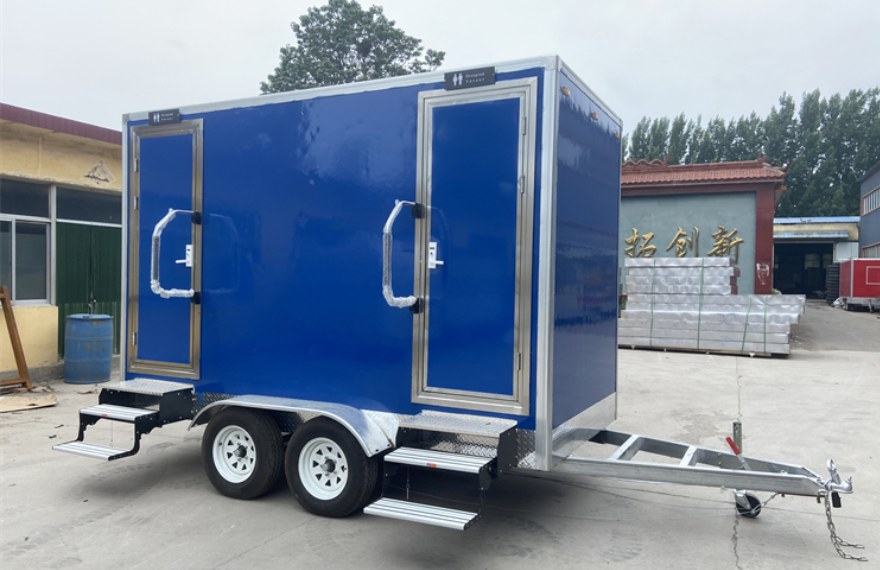 Toilet-Trailer-for-Sale